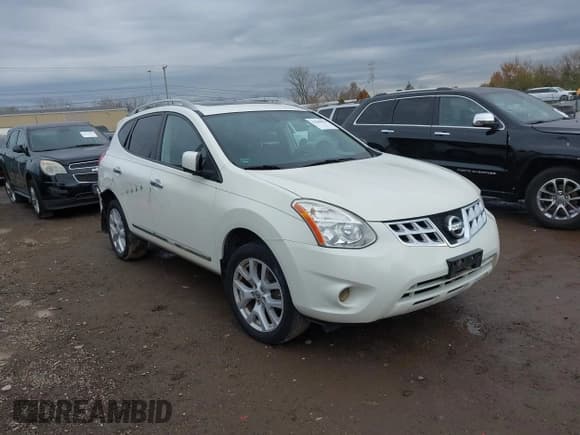✅ 2013 Nissan Rogue SV • VIN: JN8AS5MV7DW631465 • Lot: 43580690. Listed on IAAI with 160,569 mi. Free auction sales archive from the USA and detailed vehicle history report at DreamBid. Image 1.