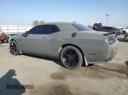 ✅ 2018 Dodge Challenger SXT • VIN: 2C3CDZAG9JH155102 • Лот: 81789595. Опубликован ранее на Copart с пробегом 105 554 миль. Бесплатный доступ к архиву аукционных продаж из США и подробный отчёт об истории автомобиля на DreamBid. Изображение 2.