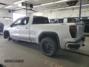 ✅ 2021 GMC Sierra 1500 SLE • VIN: 1GTR9BED8MZ236210 • Лот: 56898185. Опубликован ранее на Copart с пробегом 128 697 миль. Бесплатный доступ к архиву аукционных продаж из США и подробный отчёт об истории автомобиля на DreamBid. Изображение 2.