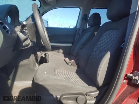 ✅ 2008 Chevrolet HHR LS • VIN: 3GNDA13D28S639530 • Lot: 41958965. Listed on Copart with 136,465 mi. Free auction sales archive from the USA and detailed vehicle history report at DreamBid. Image 7.