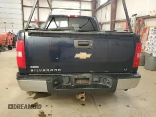 ✅ 2007 Chevrolet Silverado 1500 1LT • VIN: 1GCEK19017Z552587 • Lot: 91012215. Listed on Copart with 368,284 mi. Free auction sales archive from the USA and detailed vehicle history report at DreamBid. Image 6.