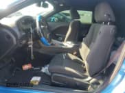 ✅ 2019 Dodge Challenger SXT • VIN: 2C3CDZAG9KH525630 • Lot: 62323744. Wystawiony na Copart z przebiegiem Nie podano. Bezpłatny archiwum sprzedaży aukcyjnych z USA i szczegółowy raport historii pojazdu na DreamBid. Zdjęcie 7.