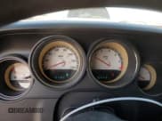 ✅ 2010 Dodge Challenger SE • VIN: 2B3CJ4DV6AH260814 • Lot: 44139015. Wystawiony na Copart z przebiegiem 131 164 mil. Bezpłatny archiwum sprzedaży aukcyjnych z USA i szczegółowy raport historii pojazdu na DreamBid. Zdjęcie 9.