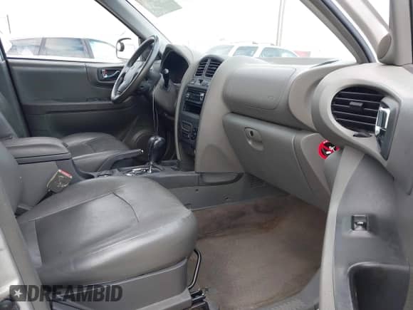 2003 Hyundai Santa Fe GLS с VIN KM8SC13D13U355367, выставлен на аукционе IAAI как лот 41546619 с пробегом 167 288 миль миль и . История ставок и продаж доступна на DreamBid. Изображение 5.