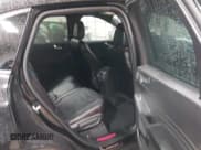 ✅ 2023 Ford Escape ST-Line Elite • VIN: 1FMCU9PZ1PUA88162 • Lot: 41912071. Wystawiony na IAAI z przebiegiem 24 140 mil. Bezpłatny archiwum sprzedaży aukcyjnych z USA i szczegółowy raport historii pojazdu na DreamBid. Zdjęcie 8.