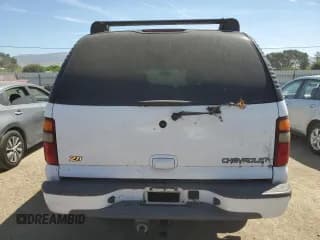 ✅ 2003 Chevrolet Suburban Z71 • VIN: 3GNFK16T23G283097 • Лот: 56350245. Опубликован ранее на Copart с пробегом 191 860 миль. Бесплатный доступ к архиву аукционных продаж из США и подробный отчёт об истории автомобиля на DreamBid. Изображение 6.