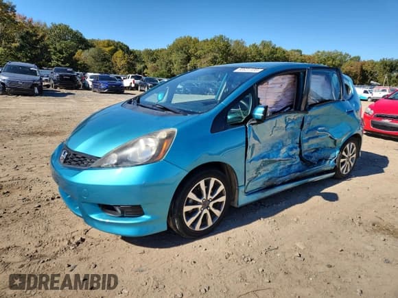 ✅ 2013 Honda Fit Sport • VIN: JHMGE8H59DC025934 • Lot: 90631135. Wystawiony na Copart z przebiegiem 59 472 mil. Bezpłatny archiwum sprzedaży aukcyjnych z USA i szczegółowy raport historii pojazdu na DreamBid. Zdjęcie 1.