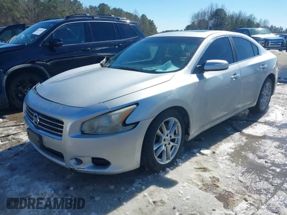 ✅ 2011 Nissan Maxima SV • VIN: 1N4AA5AP0BC802050 • Lot: 41624684. Wystawiony na IAAI z przebiegiem 192 794 mil. Bezpłatny archiwum sprzedaży aukcyjnych z USA i szczegółowy raport historii pojazdu na DreamBid. Zdjęcie 16.