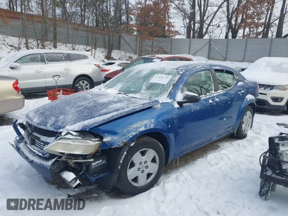 ✅ 2010 Dodge Avenger SXT • VIN: 1B3CC4FB6AN144338 • Lot: 41236730. Wystawiony na IAAI z przebiegiem 158 192 mil. Bezpłatny archiwum sprzedaży aukcyjnych z USA i szczegółowy raport historii pojazdu na DreamBid. Zdjęcie 2.