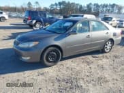 ✅ 2005 Toyota Camry XLE • VIN: 4T1BE30K15U571747 • Lot: 43733488. Listed on IAAI with 219,372 mi. Free auction sales archive from the USA and detailed vehicle history report at DreamBid. Image 2.
