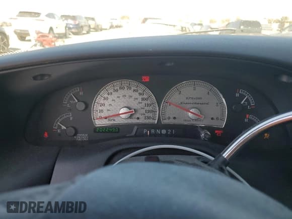 ✅ 2003 Ford F-150 Harley-Davidson • VIN: 1FTRW07373KC44985 • Lot: 58571585. Listed on Copart with 202,249 mi. Free auction sales archive from the USA and detailed vehicle history report at DreamBid. Image 9.