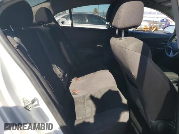 ✅ 2014 Chevrolet Cruze 1LT • VIN: 1G1PC5SB8E7304251 • Лот: 91235745. Опубликован ранее на Copart с пробегом 174 920 миль. Бесплатный доступ к архиву аукционных продаж из США и подробный отчёт об истории автомобиля на DreamBid. Изображение 10.