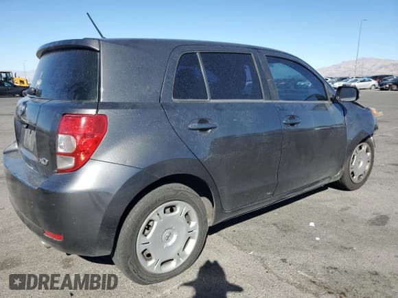 ✅ 2009 Scion xD • VIN: JTKKU10489J036380 • Lot: 69227275. Listed on Copart with 174,137 mi. Free auction sales archive from the USA and detailed vehicle history report at DreamBid. Image 3.