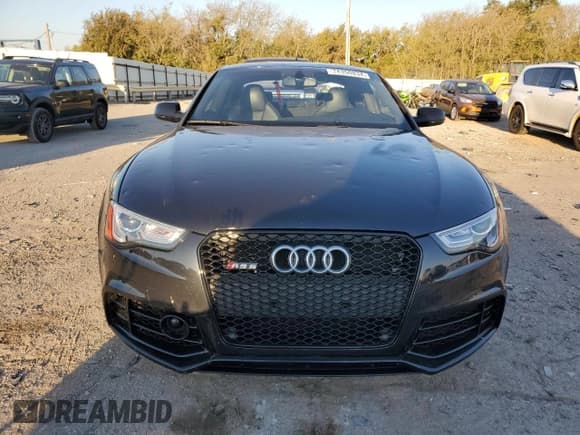 ✅ 2014 Audi RS 5 • VIN: WUAC6AFR6EA900459 • Lot: 74350834. Listed on Copart with 127,313 mi. Free auction sales archive from the USA and detailed vehicle history report at DreamBid. Image 5.