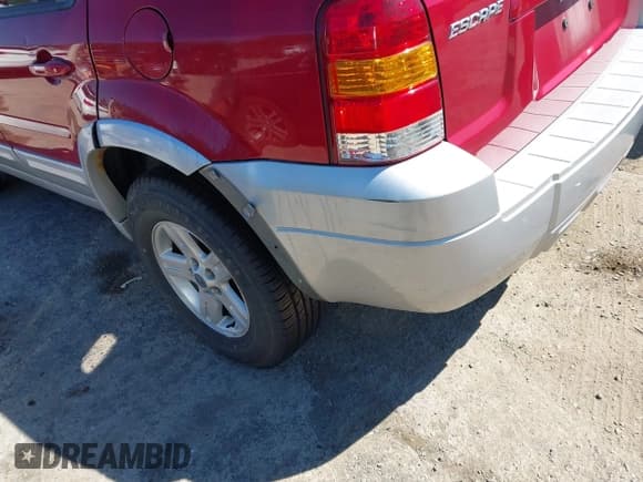 ✅ 2006 Ford Escape Hybrid • VIN: 1FMYU96H16KB36736 • Lot: 42972317. Wystawiony na IAAI z przebiegiem 136 194 mil. Bezpłatny archiwum sprzedaży aukcyjnych z USA i szczegółowy raport historii pojazdu na DreamBid. Zdjęcie 6.