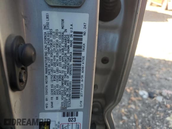 ✅ 2007 Toyota Tacoma PreRunner • VIN: 5TEJU62N07Z450181 • Lot: 91451845. Wystawiony na Copart z przebiegiem 213 753 mil. Bezpłatny archiwum sprzedaży aukcyjnych z USA i szczegółowy raport historii pojazdu na DreamBid. Zdjęcie 12.