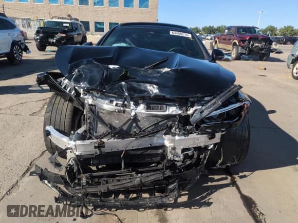 ✅ 2025 Mercedes-Benz CLE 53 AMG • VIN: W1KMJ6CBXSF054037 • Lot: 63489215. Listed on Copart with 11,299 mi. Free auction sales archive from the USA and detailed vehicle history report at DreamBid. Image 5.