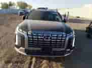 2023 Hyundai Palisade Calligraphy с VIN KM8R7DGE2PU508030, выставлен на аукционе Copart как лот 74063484 с пробегом 37 292 миль миль и Списание • Salvage title. История ставок и продаж доступна на DreamBid. Изображение 5.