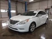 ✅ 2011 Hyundai Sonata Limited • VIN: 5NPEC4AC9BH035431 • Lot: 42960977. Listed on IAAI with 185,739 mi. Free auction sales archive from the USA and detailed vehicle history report at DreamBid. Image 17.
