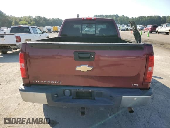 ✅ 2008 Chevrolet Silverado 1500 2LT • VIN: 2GCEC19Y581221332 • Lot: 74221554. Wystawiony na Copart z przebiegiem 152 993 mil. Bezpłatny archiwum sprzedaży aukcyjnych z USA i szczegółowy raport historii pojazdu na DreamBid. Zdjęcie 6.