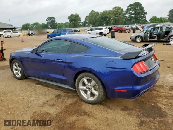 ✅ 2016 Ford Mustang V6 • VIN: 1FA6P8AM5G5252075 • Lot: 57176625. Listed on Copart with 152,718 mi. Free auction sales archive from the USA and detailed vehicle history report at DreamBid. Image 2.
