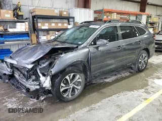 ✅ 2021 Subaru Outback Limited • VIN: 4S4BTANC6M3185776 • Lot: 85698055. Wystawiony na Copart z przebiegiem 76 686 mil. Bezpłatny archiwum sprzedaży aukcyjnych z USA i szczegółowy raport historii pojazdu na DreamBid. Zdjęcie 1.