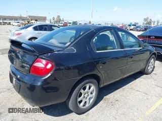 2005 Dodge Neon SXT z VIN 1B3ES56C45D126670, wystawiony jako IAAI lot #42153964 z przebiegiem 235 433 mil mil oraz . Historia ofert i sprzedaży dostępna na DreamBid. Obrazek 4.