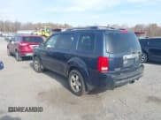 ✅ 2011 Honda Pilot EX-L • VIN: 5FNYF4H56BB038698 • Lot: 43591733. Listed on IAAI with 252,420 mi. Free auction sales archive from the USA and detailed vehicle history report at DreamBid. Image 3.