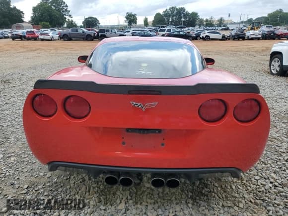 ✅ 2012 Chevrolet Corvette 1LT • VIN: 1G1YE2DW1C5103605 • Lot: 61152905. Listed on Copart with 143,458 mi. Free auction sales archive from the USA and detailed vehicle history report at DreamBid. Image 6.