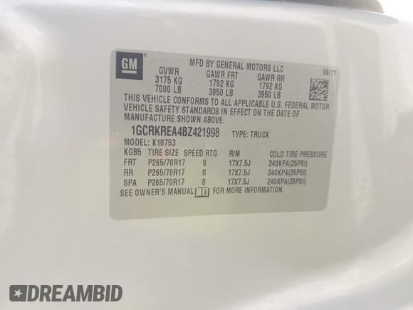 ✅ 2011 Chevrolet Silverado 1500 LS • VIN: 1GCRKREA4BZ421998 • Lot: 42973335. Listed on IAAI with 135,098 mi. Free auction sales archive from the USA and detailed vehicle history report at DreamBid. Image 9.