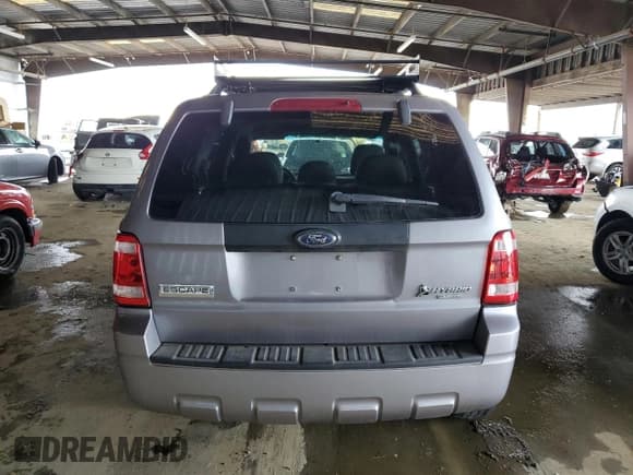 ✅ 2008 Ford Escape Hybrid • VIN: 1FMCU59H18KC68445 • Lot: 49280675. Listed on Copart with 272,341 mi. Free auction sales archive from the USA and detailed vehicle history report at DreamBid. Image 6.