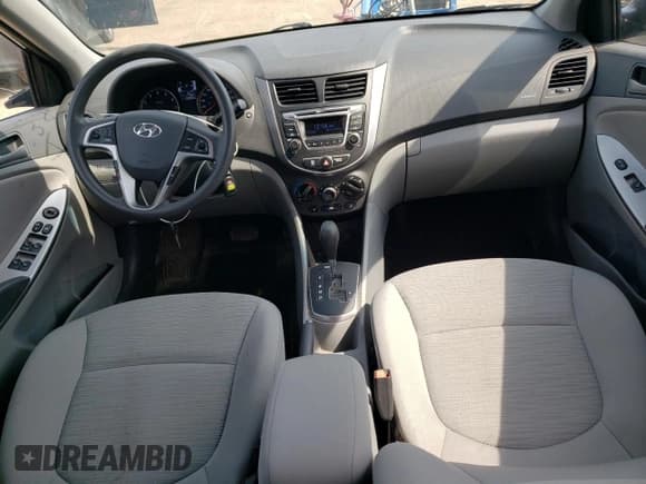✅ 2015 Hyundai Accent GL • VIN: KMHCT4AE0FU868938 • Лот: 68908354. Опубликован ранее на Copart с пробегом 72 254 миль. Бесплатный доступ к архиву аукционных продаж из США и подробный отчёт об истории автомобиля на DreamBid. Изображение 8.