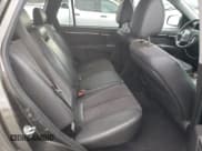 ✅ 2011 Hyundai Santa Fe SE • VIN: 5XYZHDAG1BG076522 • Lot: 87142914. Listed on Copart with 181,777 mi. Free auction sales archive from the USA and detailed vehicle history report at DreamBid. Image 12.