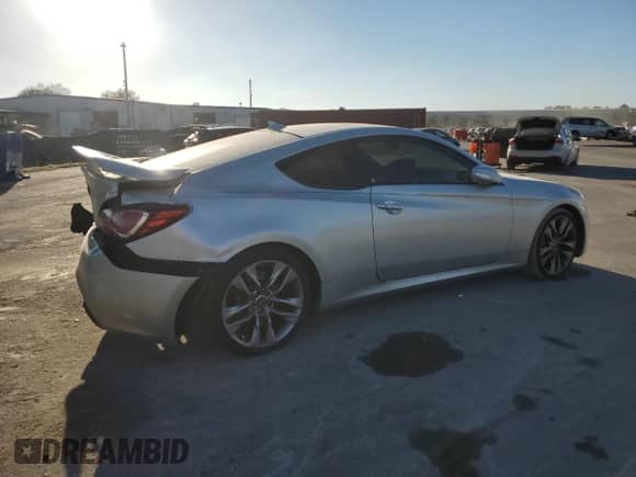 2013 Hyundai Genesis Coupe Track z VIN KMHHU6KJ4DU103142, wystawiony jako Copart lot #80947364 z przebiegiem Nie podano mil oraz Szkoda całkowita • Salvage title. Historia ofert i sprzedaży dostępna na DreamBid. Obrazek 3.