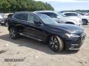✅ 2023 Volvo XC60 Plus Bright Theme • VIN: YV4L12DN0P1278409 • Lot: 70273745. Wystawiony na Copart z przebiegiem 18 843 mil. Bezpłatny archiwum sprzedaży aukcyjnych z USA i szczegółowy raport historii pojazdu na DreamBid. Zdjęcie 4.