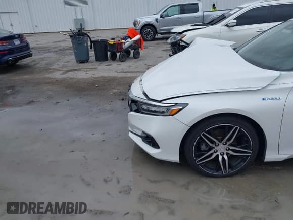 ✅ 2022 Honda Accord Touring • VIN: 1HGCV3F95NA002352 • Lot: 43291530. Listed on IAAI with 73,608 mi. Free auction sales archive from the USA and detailed vehicle history report at DreamBid. Image 6.
