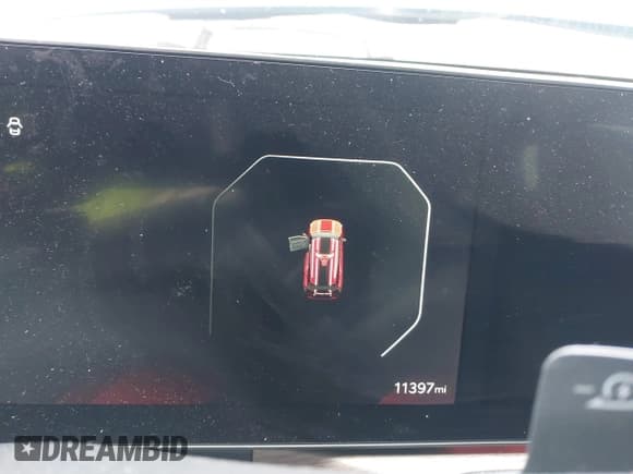 ✅ 2024 Kia EV9 Land • VIN: KNDADFS55R6029198 • Lot: 40896163. Wystawiony na IAAI z przebiegiem 11 397 mil. Bezpłatny archiwum sprzedaży aukcyjnych z USA i szczegółowy raport historii pojazdu na DreamBid. Zdjęcie 7.