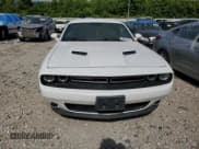 ✅ 2015 Dodge Challenger R/T Plus • VIN: 2C3CDZBT3FH723783 • Lot: 56345183. Wystawiony na Copart z przebiegiem Nie podano. Bezpłatny archiwum sprzedaży aukcyjnych z USA i szczegółowy raport historii pojazdu na DreamBid. Zdjęcie 5.