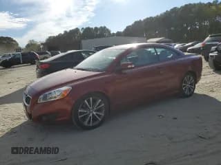 ✅ 2012 Volvo C70 T5 • VIN: YV1672MC2CJ124284 • Лот: 76554644. Опубликован ранее на Copart с пробегом 116 886 миль. Бесплатный доступ к архиву аукционных продаж из США и подробный отчёт об истории автомобиля на DreamBid. Изображение 1.