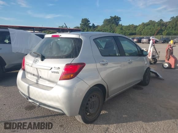 ✅ 2015 Toyota Yaris L • VIN: VNKKTUD3XFA039801 • Lot: 43293385. Listed on IAAI with 102,644 mi. Free auction sales archive from the USA and detailed vehicle history report at DreamBid. Image 4.