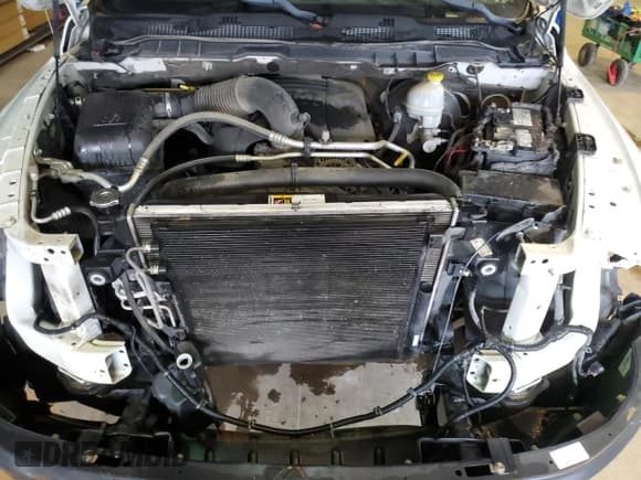 ✅ 2014 Ram 1500 Tradesman • VIN: 3C6JR6DT1EG270818 • Лот: 48564775. Опубликован ранее на Copart с пробегом 274 301 миль. Бесплатный доступ к архиву аукционных продаж из США и подробный отчёт об истории автомобиля на DreamBid. Изображение 11.