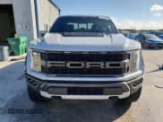 ✅ 2023 Ford F-150 Raptor • VIN: 1FTFW1RG2PFA53711 • Lot: 87198225. Wystawiony na Copart z przebiegiem Nie podano. Bezpłatny archiwum sprzedaży aukcyjnych z USA i szczegółowy raport historii pojazdu na DreamBid. Zdjęcie 5.