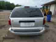 2005 Dodge Caravan SE с VIN 1D4GP24R95B291661, выставлен на аукционе Copart как лот 68645944 с пробегом 197 096 миль миль и Списание • Salvage title. История ставок и продаж доступна на DreamBid. Изображение 6.