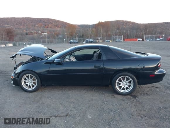✅ 2002 Chevrolet Camaro Z28 • VIN: 2G1FP22G022156240 • Лот: 43643760. Опубликован ранее на IAAI с пробегом Не указан. Бесплатный доступ к архиву аукционных продаж из США и подробный отчёт об истории автомобиля на DreamBid. Изображение 13.