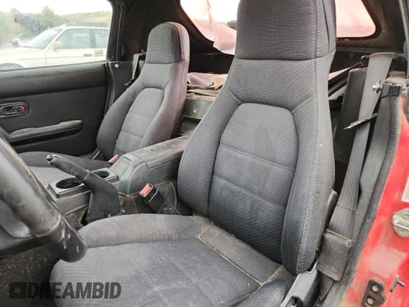 ✅ 1992 Mazda MX-5 Miata • VIN: JM1NA3516N1315070 • Lot: 71879865. Listed on Copart with 72,970 mi. Free auction sales archive from the USA and detailed vehicle history report at DreamBid. Image 10.