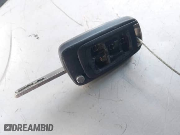 2015 Chevrolet Equinox L z VIN 2GNALLEK8F6346215, wystawiony jako IAAI lot #42199562 z przebiegiem 225 221 mil mil oraz . Historia ofert i sprzedaży dostępna na DreamBid. Obrazek 11.