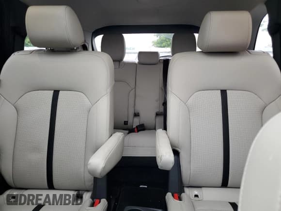 ✅ 2025 Mazda CX-90 Premium Sport • VIN: JM3KKCHD0S1204362 • Lot: 61021935. Listed on Copart with 12,435 mi. Free auction sales archive from the USA and detailed vehicle history report at DreamBid. Image 10.