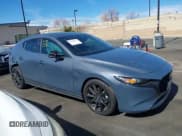 ✅ 2024 Mazda 3 S Carbon Edition • VIN: JM1BPBLM2R1656559 • Лот: 41598373. Опубликован ранее на IAAI с пробегом 10 847 миль. Бесплатный доступ к архиву аукционных продаж из США и подробный отчёт об истории автомобиля на DreamBid. Изображение 14.