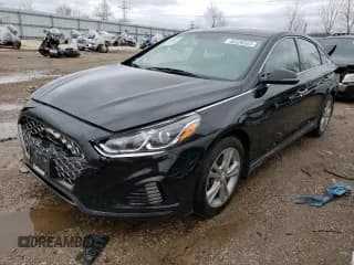 ✅ 2018 Hyundai Sonata Limited • VIN: 5NPE34AF6JH678098 • Lot: 46928563. Listed on Copart with 79,624 mi. Free auction sales archive from the USA and detailed vehicle history report at DreamBid. Image 1.
