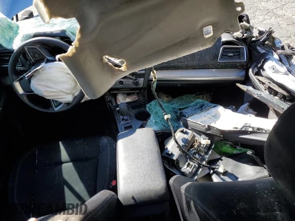 ✅ 2019 Subaru Legacy • VIN: 4S3BNAB63K3023789 • Лот: 70109215. Опубликован ранее на Copart с пробегом 153 932 миль. Бесплатный доступ к архиву аукционных продаж из США и подробный отчёт об истории автомобиля на DreamBid. Изображение 8.